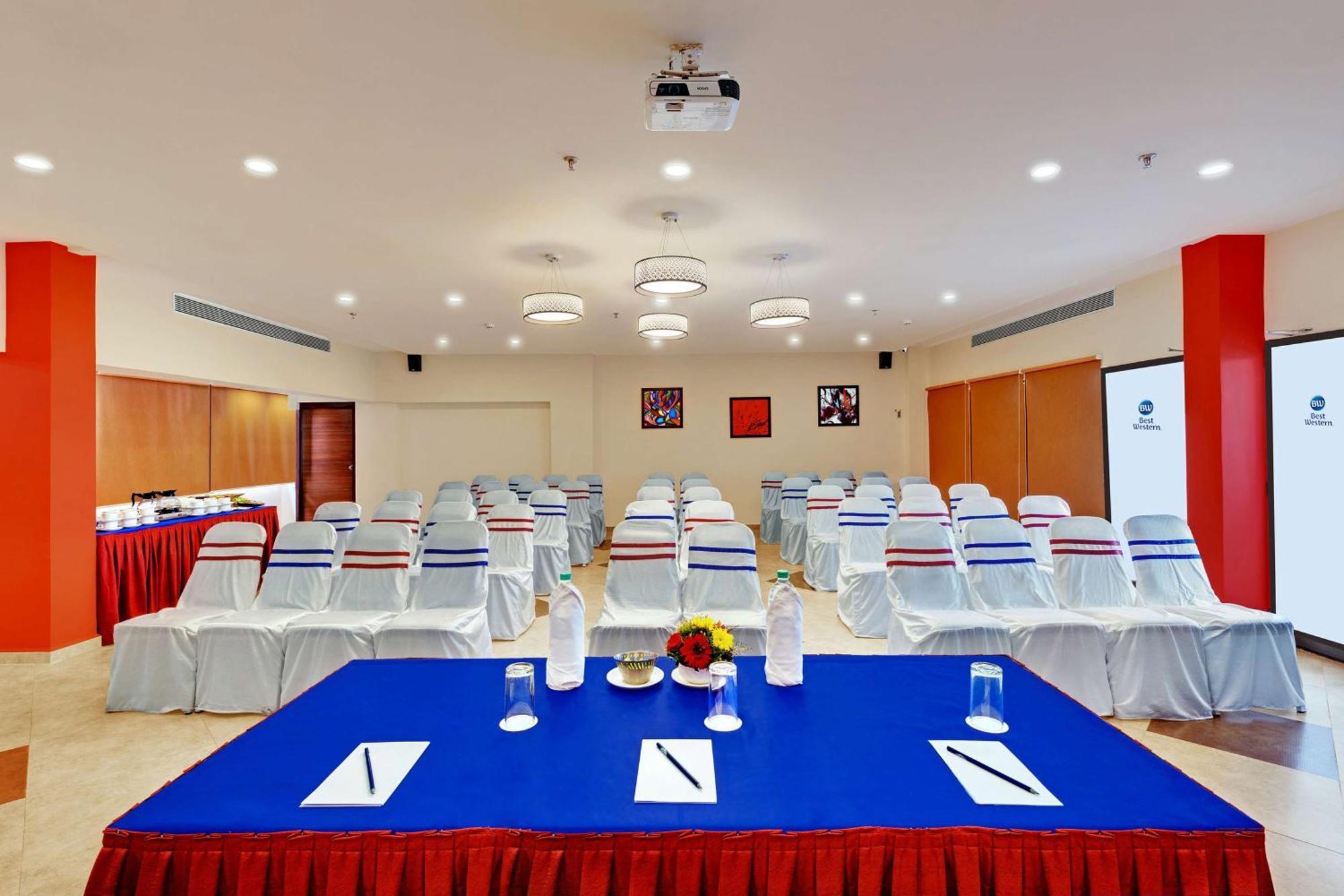 Surestay Plus By Best Western Amritsar Exterior foto