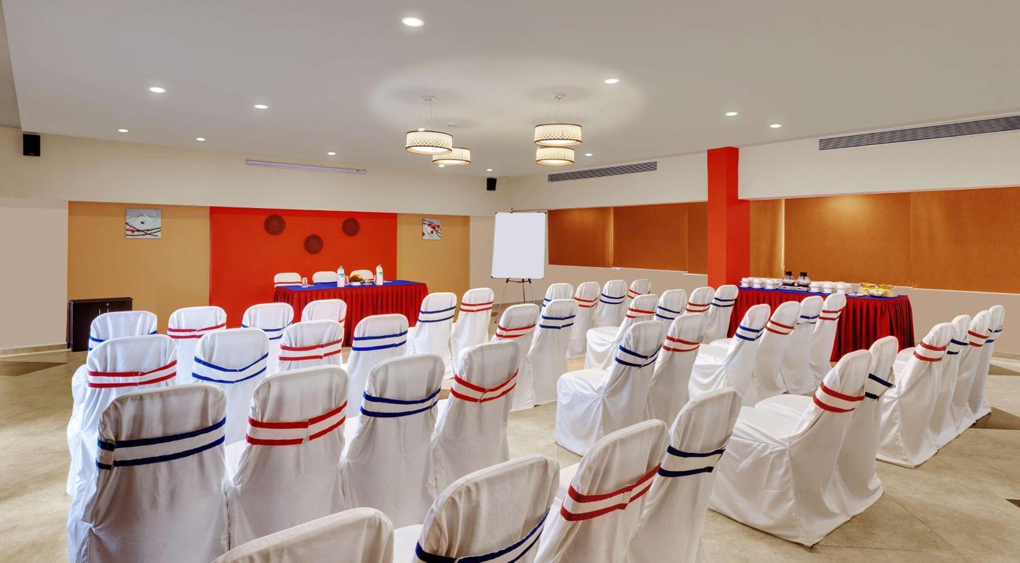 Surestay Plus By Best Western Amritsar Exterior foto