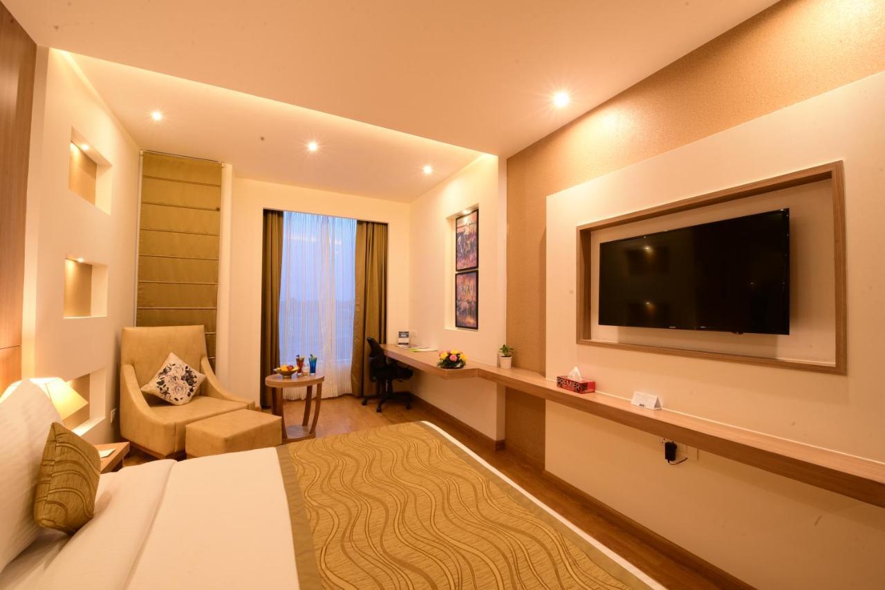 Surestay Plus By Best Western Amritsar Exterior foto
