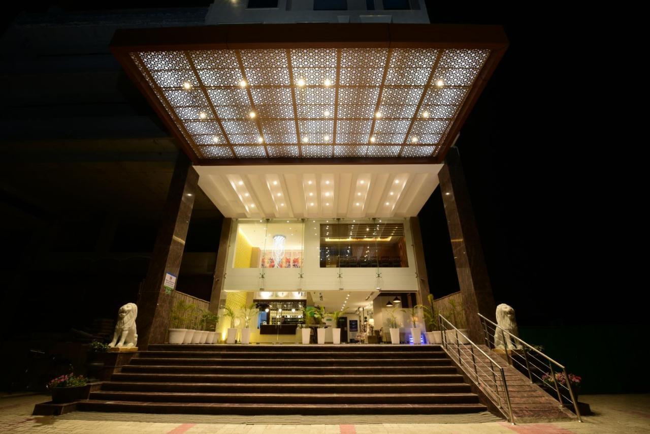 Surestay Plus By Best Western Amritsar Exterior foto